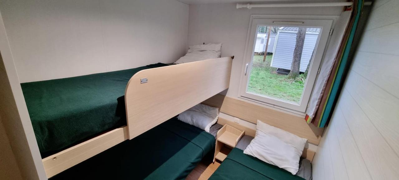 Mobil Home 5 Personnes - Vendee - Puy Du Fou - Climatise La Boissiere-de-Montaigu Exterior foto